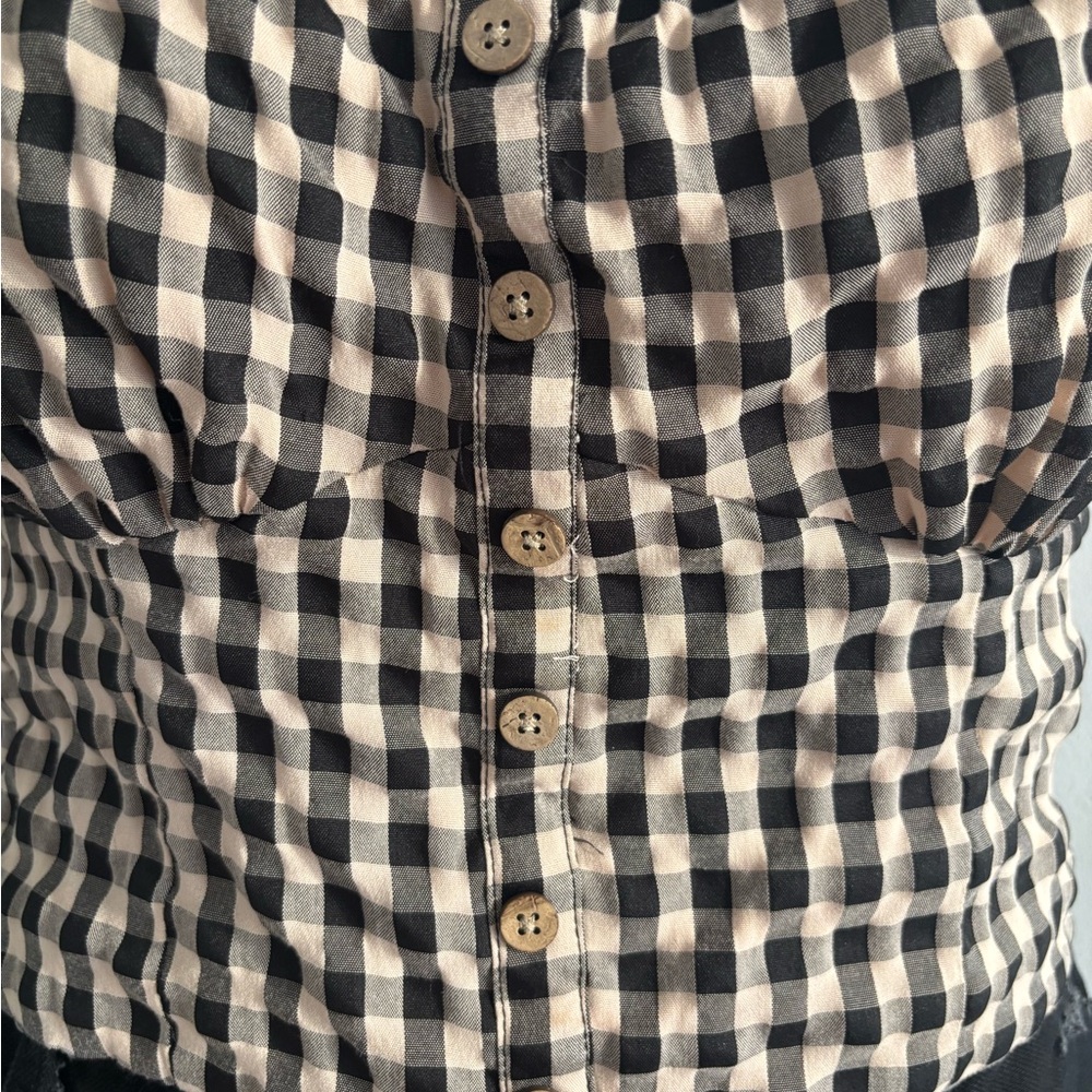 ❤️ Stylish Checkered Black and Tan Women's Blouse - Picture 3 of 7